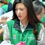 머리를 다 풀러 헤치고 김장한 전지현