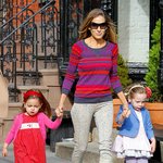 쌍둥이 딸 옷 너무 잘 입히는 사라 제시카 <b>파커</b>