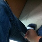 지금 30센치 <b>자로</b> 발바닥부터 잰사진
