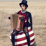 <b>서커스</b>단 된 이효리?