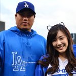 티파니가 미국까지 가서 패대기 시구했나봉가