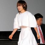 <b>컬러</b>렌즈 낀 최강희ㄷㄷㄷ