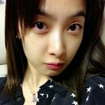 너무 이쁜 빅토리아~~~ ^^ 쌩얼도 이쁘고 이큅먼트 별블라우스도...