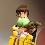 ??얘누군지아시는분