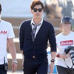 진짜... 멋짐 터지는 김강우 왜 <b>품절</b>인가요...