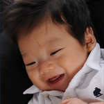 표정이 살아있는 울 아가 <b>백일</b> 사진!