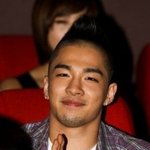 <b>더티</b>섹시에 도전하는 아이돌 수염