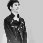 경수 하트 입술 <b>대령</b>