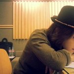 얼굴형 덕분에 모자가 다 잘 어울리는 가인