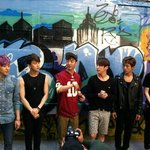 미국방송 탄 <b>b.a.p</b>의 그래피티 배우기!!ㅋㅋ