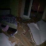 꼭두새벽에 안방천장이 무너졌어요 ;;