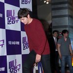 베이직한 스타일링도 우월하게 소화하는 <b>주원</b> 9등신 기럭지!