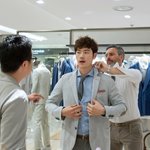 처제 아끼는 훈남!! 국민 형부 김강우의 일상 자태!!!