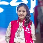 <b>돼지상</b> 외모를 가진 연예인들