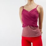 기능과 디자인 모두 완벽한 요가복은?