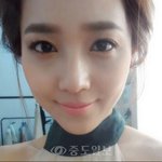 @유진 미용실 셀카~ 초근접 셀카에도 <b>잡티</b>하나 없는 완벽 피부~