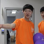 여대에 출몰한 훈남 두마리, 훈남 런닝맨 사진 <b>투척</b>