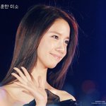 윤아의 매력적인 <b>다양</b>한 표정