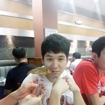 이 남자 멋있지 않나여?