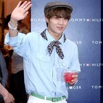 보이 스카우트 단복 느낌 나는 <b>태민</b> 최근 패션ㅋㅋ