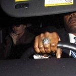 23세 연하 <b>엠버</b> 허드에게 180억짜리 섬 사준 조니뎁