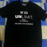 이 반팔티셔츠 어때요 ?