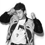 <b>유아</b>인 헤어스타일처럼 변신하기?!
