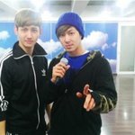 <b>열심</b>돋는 아이돌 연습실 풍경.jpg