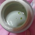 에뛰드 <b>슈</b>베이스에 노란기름이 생겼어요