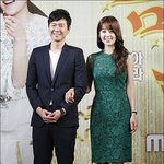 신체<b>부위</b> 중 다리가 특히 예쁜 두배우 채정안, 한지혜!
