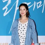파격 뒤태 왕빛나!! 영화관에선 상큼열매 먹은 반전 <b>자태</b>??