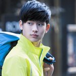 대세남 김수현의 <b>다양</b>한 매력