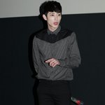 앞머리 내리니 급<b>청순</b>해진 이수혁