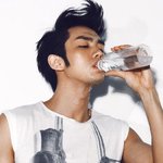 남자 아이돌의 섹시한 민소매 패션<b>st</b>