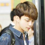 <b>유영</b>
