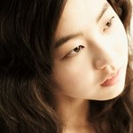 쌍꺼풀 없는게 매력인 아이돌