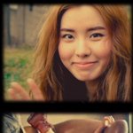 김예림 앨범 <b>자켓</b> 사진맞는건가..잡지화보가 따로없네ㅋ