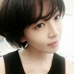 드디어 <b>숏컷</b>으로 변신한 김소연