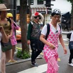 <b>챙피</b>한 옷 입고 돌아다니는 무한도전 멤버들ㅋㅋ