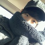 친구랑<b>내기</b>했어요 누가더잘생겼어요 사진有