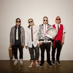 해외 밴드 활동 중인 자랑스런 아시아계 스타