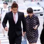 임신하고 처음 공식 나들이 한 <b>선예</b>