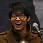 '<b>인디언</b> 보조개'가 매력적인 연예인들