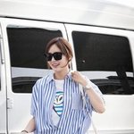 공항을 순식간에 휴양지로 바꾼 성유리 <b>국보</b>급 미모!!