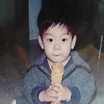내나이는23살 <b>아들</b>5살.....