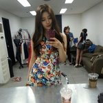 <b>수지</b> 거울 셀카