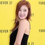 그야말로 핫한 <b>ns</b>윤지