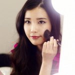 화장품 모델 아이유