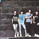 [샤이니] 이게 <b>데뷔</b>전에 뒷골목 컨셉으로 찍었다는 <b>사진</b>인가