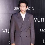 너무나도 넓었던... <b>임슬옹</b>의 바지통...